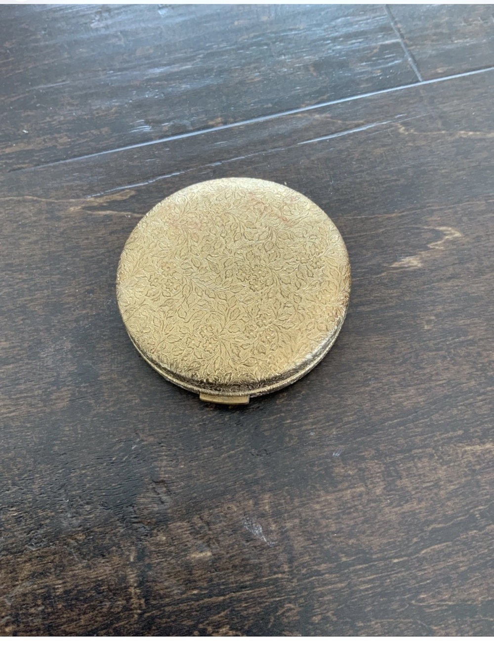 Vintage MERLE NORMAN Gold Tone Floral Compact Mirror Inside - EMPTY